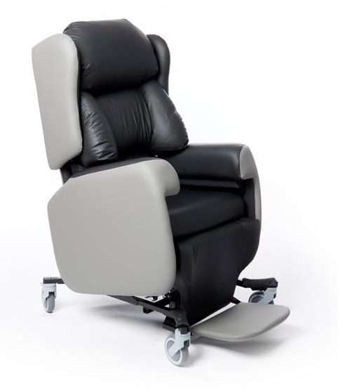 Lento care chair with lateral backrest