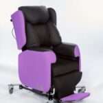 Little Lento care chair in purple