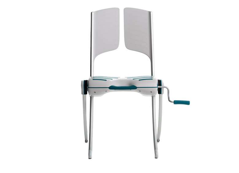 Front on product shot of the Raizer m manual lifting chair on a white background.