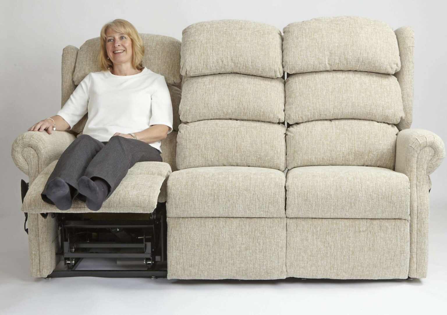 Rise Recline Settee Sofa