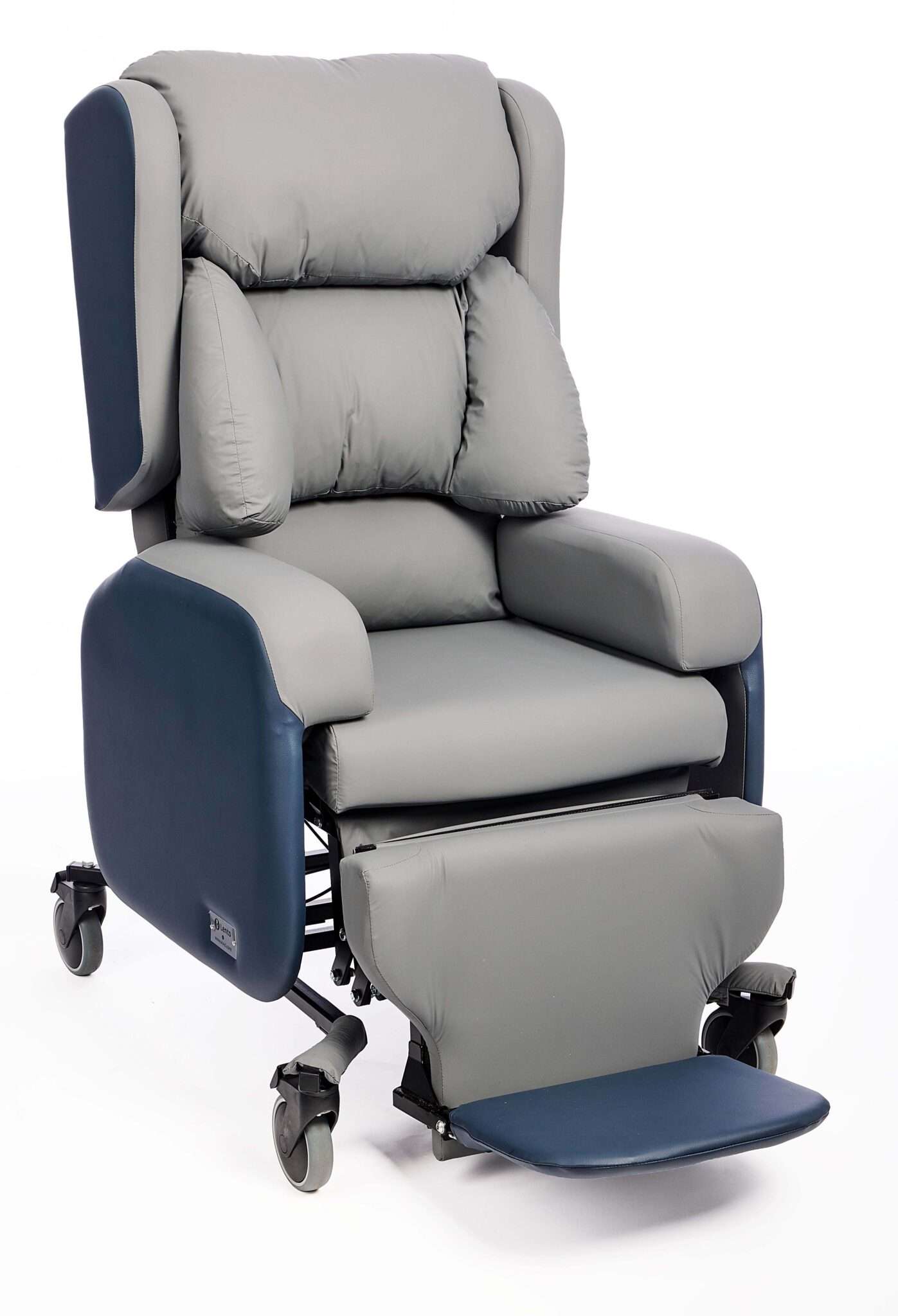 Lento Care Chair 2 right three quarter