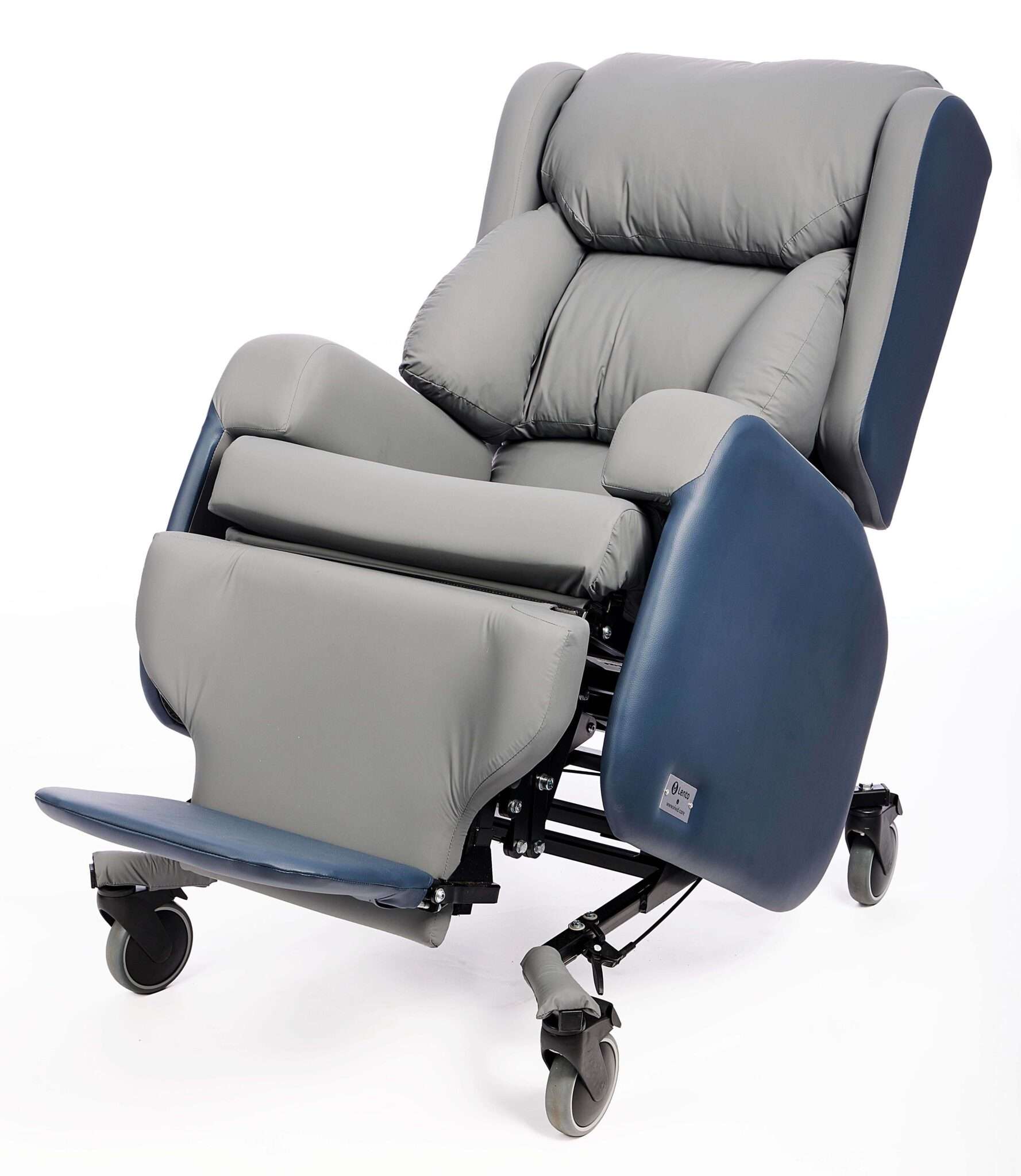 Lento Care Chair 2 tilt in space