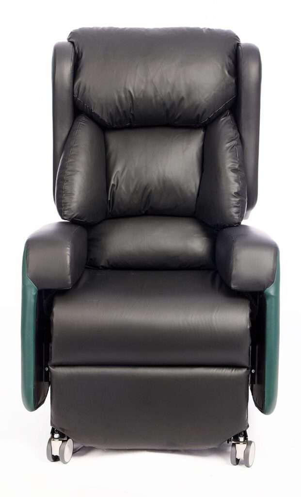Lento Mobile Riser Recliner 2 front