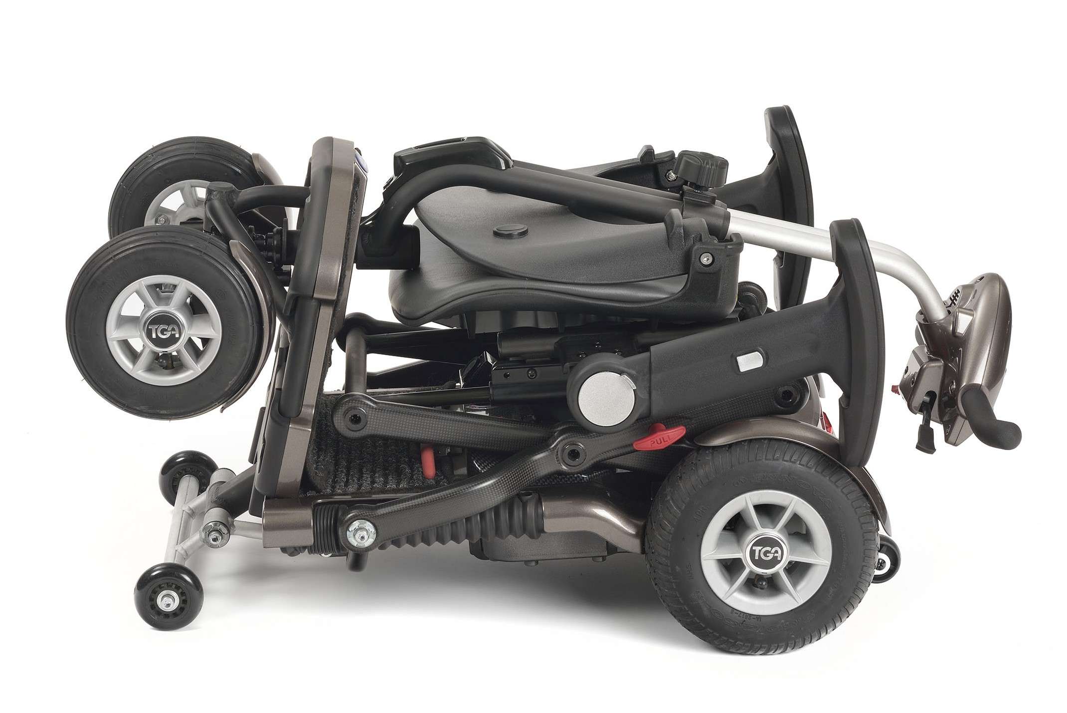 The Minimo scooter is an ideal piece of mobility equipment for cruises