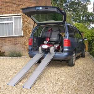 Ultralight Telescopic Vehicle Access Ramp